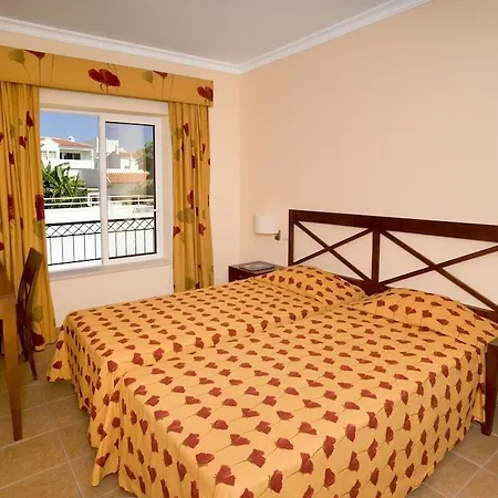 Alfagar Cerro Malpique 3* Албуфейра