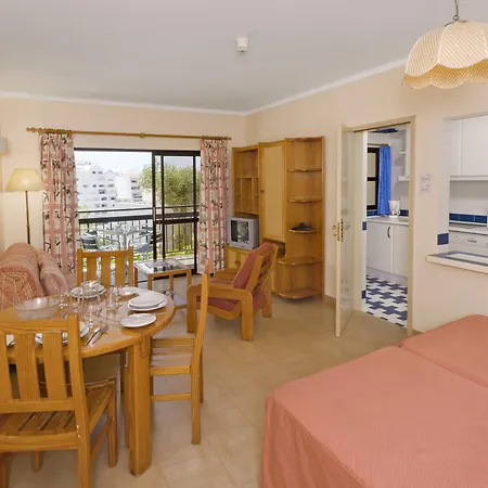 阿尔法加塞洛玛尔皮克酒店 3* 阿尔布费拉