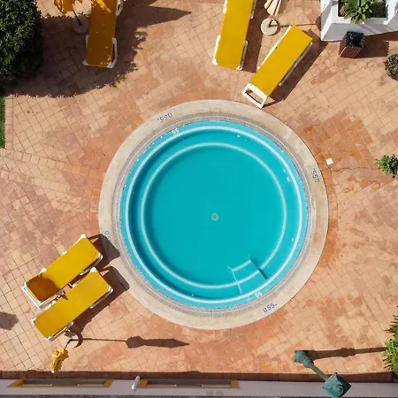 阿尔法加塞洛玛尔皮克酒店 阿尔布费拉