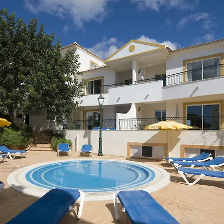 阿尔法加塞洛玛尔皮克酒店 3*