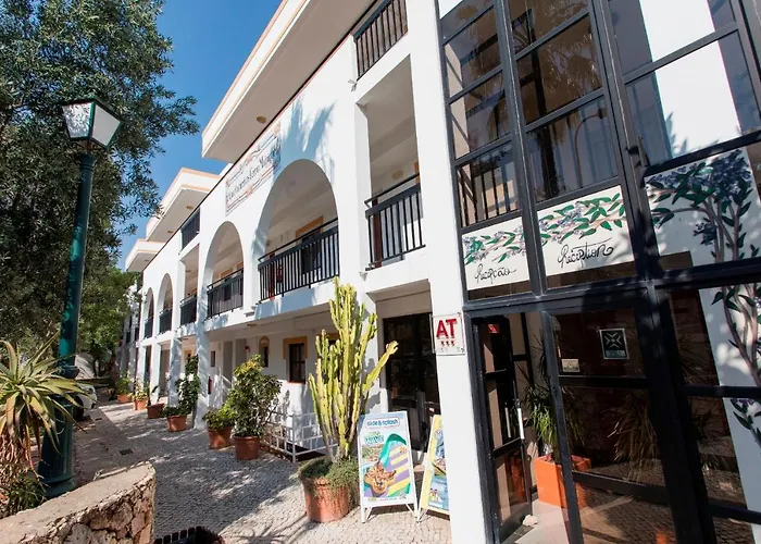 アパートホテル Alfagar Cerro Malpique アルブフェイラ