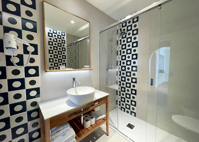 アパートホテル Alfagar Cerro Malpique 3*