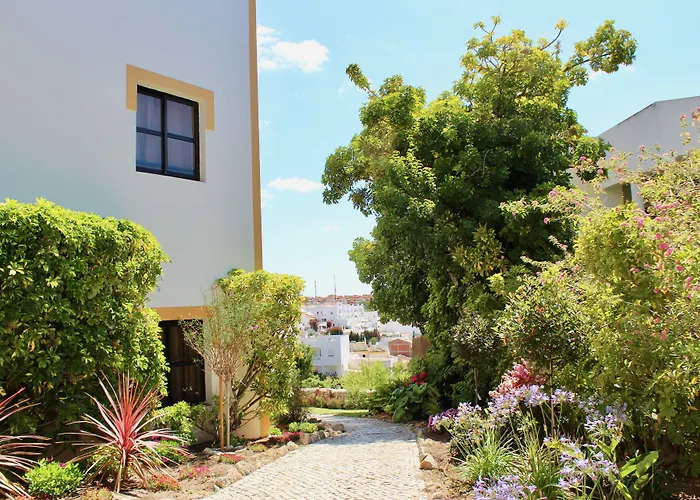 アパートホテル Alfagar Cerro Malpique 3*